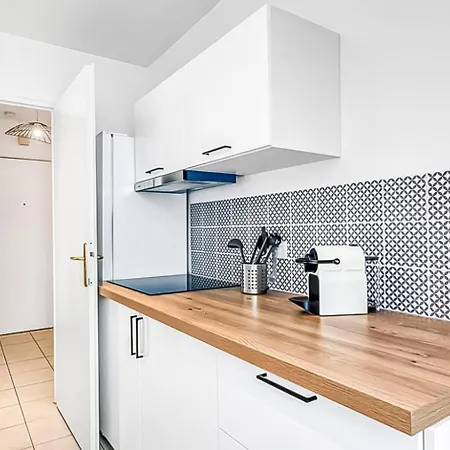 Fairyhome, 8 Min Paris & Parking Prive Apartament