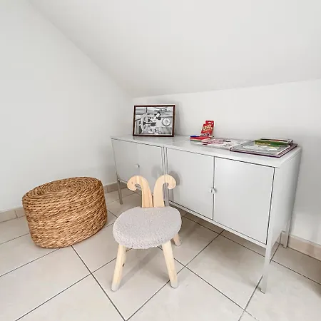 Fairyhome, 8 Min Paris & Parking Prive Magny-le-Hongre