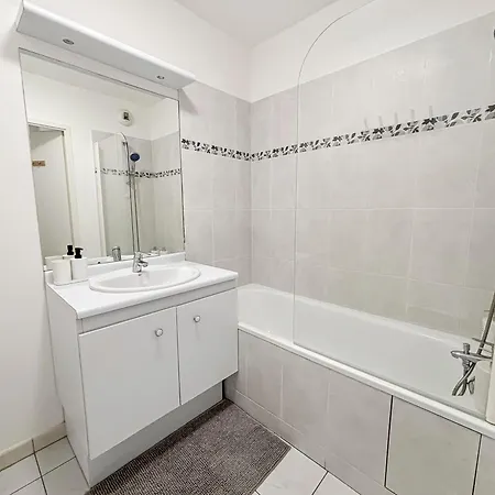Apartamento Fairyhome Parking Prive Proche Magny-le-Hongre