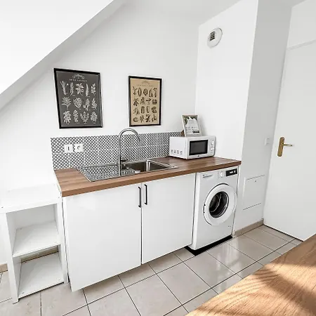 Fairyhome, 8 Min Paris & Parking Prive Apartament Magny-le-Hongre